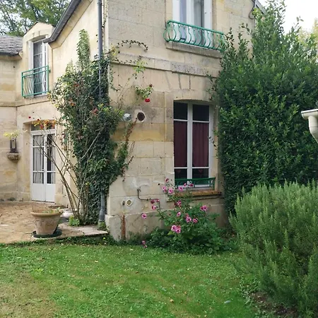 Halte-Jardin Du Havre Villa Precy-sur-Oise Exterior photo