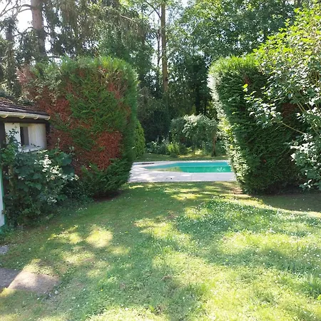 Halte-Jardin Du Havre Villa Precy-sur-Oise Exterior photo
